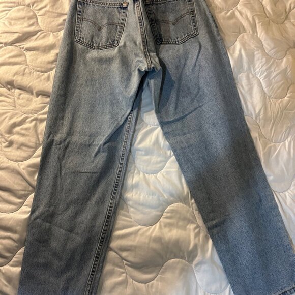 Levi’s Vintage 560 Waist 26 inches Inseam 28 inches Loose fit Straight Leg 1991 - Picture 2 of 11